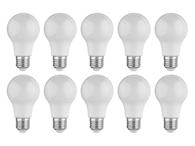 Dix ampoules LED blanches, disposées en deux rangées, sur un fond blanc
