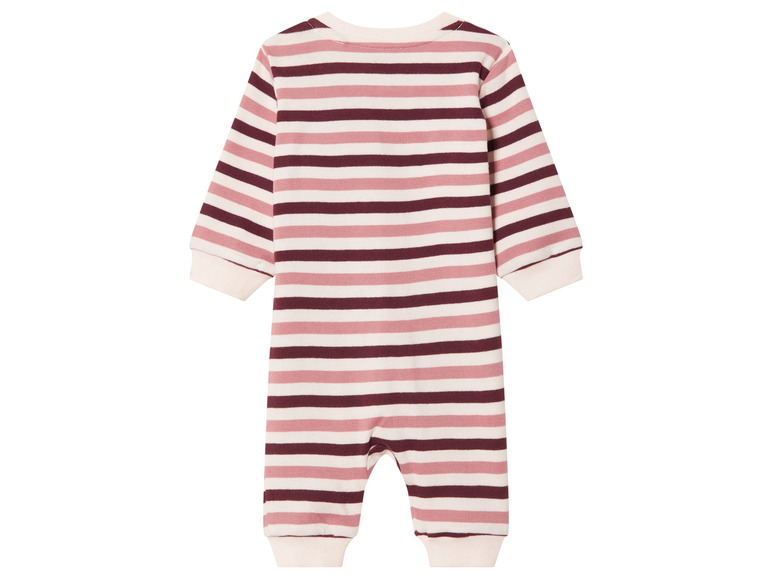 Un body rayé pour bébé en rose et bordeaux.