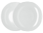 Deux assiettes blanches rondes empilées l'une sur l'autre.