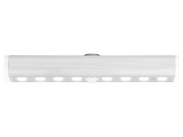 Lumière LED argentée avec capteur de mouvement et huit LED.