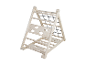 Structure d'escalade en bois pour enfants.