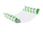 Flotteur de piscine gonflable rayé vert et blanc.