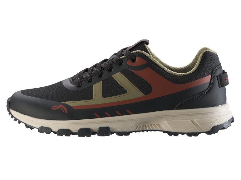 Chaussures de randonnée noires et marron avec des détails vert olive