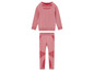 Un ensemble de sport rose avec un pantalon long et un sweat-shirt.