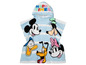 Une robe de bain à capuche avec Mickey Mouse, Donald Duck, Goofy et Minnie Mouse.