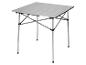 Table pliante en aluminium pour le camping.