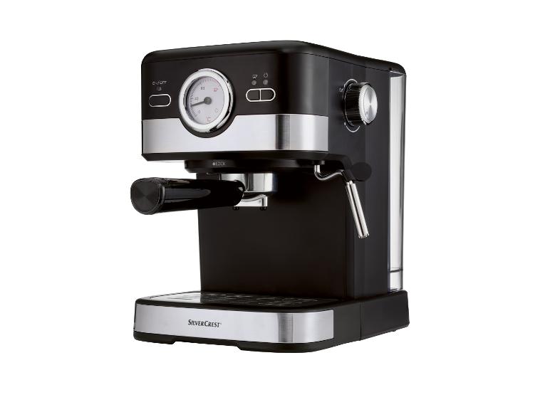 Machine à expresso SilverCrest noire avec contrôle analogique de la température.