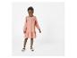 Robe et sandales pour enfant.