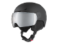 Casque de ski noir avec visière argentée et jugulaire réglable.