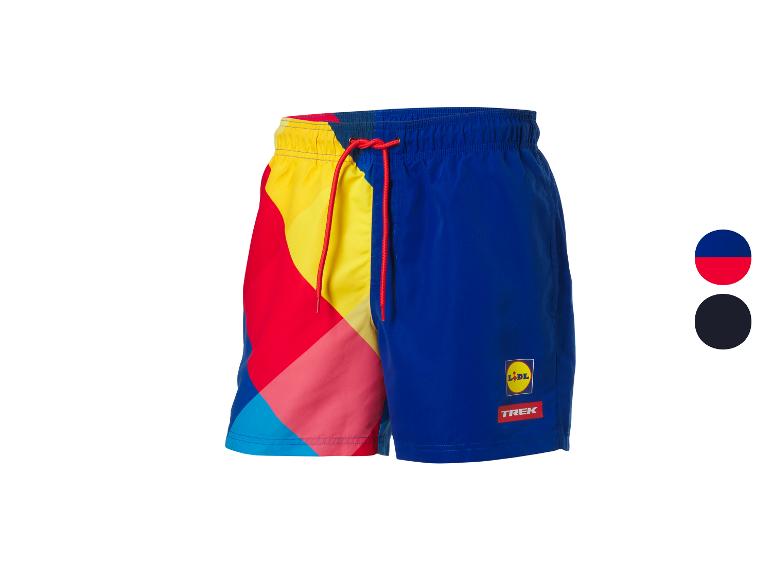 Short de bain homme bleu, jaune, rouge et rose, avec un motif géométrique.