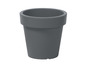 Un pot de fleurs en plastique gris foncé.