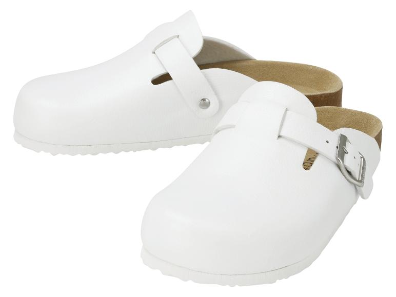 Paire de sabots en cuir blanc avec boucles