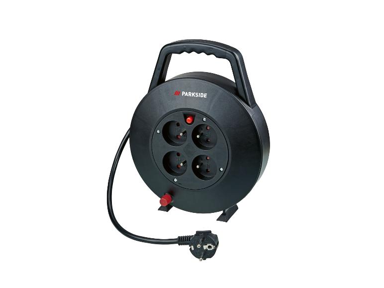 Enrouleur de câble PARKSIDE avec 4 prises et une fiche