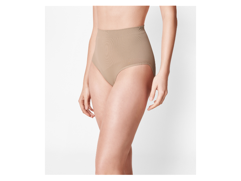 Culotte sculptante beige taille haute.