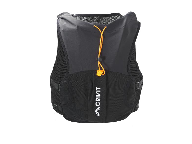 Gilet de course noir avec cordon de serrage orange et détails en maille.