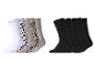 Un ensemble de cinq paires de chaussettes noires et cinq paires de chaussettes à motifs et unies.