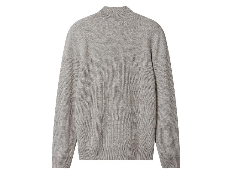 Pull tricoté gris à col montant