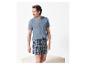 T-shirt et boxers à carreaux pour homme.