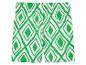 Shorts vert et blanc à motif géométrique.