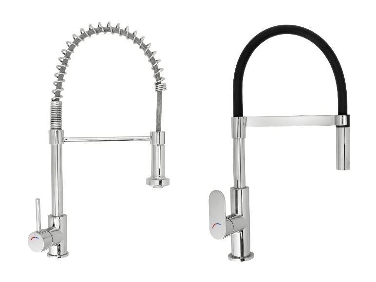 Mitigeur de cuisine LIVARNO® avec douchette extractible, un avec ressort métallique et un avec tuyau noir.