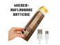 Un haut-parleur sur le thème de Minecraft avec un câble de charge et une connexion micro-USB.