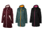 Trois vestes softshell de couleurs différentes.