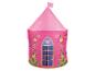 Une tente rose pour enfants avec un design de château et des fleurs.