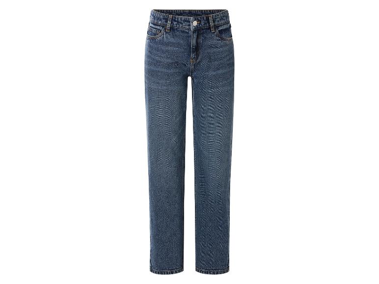 Jean bleu femme taille haute et coupe droite.