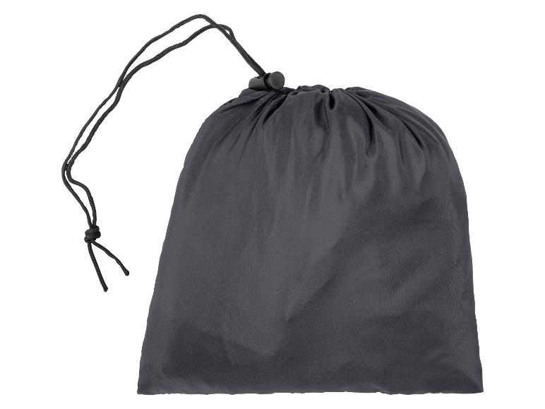 Sac de rangement noir à cordon.