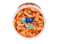 Crevettes tigrées blanches à l'huile de piment, certifiées ASC, dans un récipient transparent