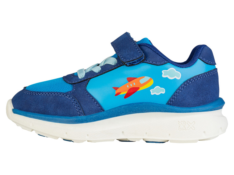 Chaussures bleues pour enfants avec un imprimé avion de Vox.