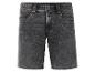 Shorts en jean gris foncé, style délavé.
