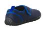 Chaussures de bain bleu marine à scratch.