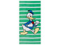 Une serviette de plage avec une image de Donald Duck dans une tenue bleue.