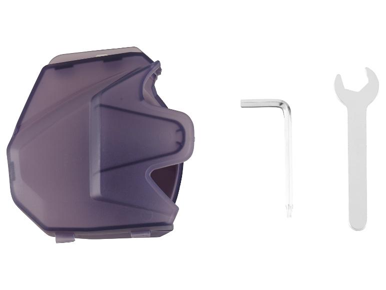 Couvercle de protection violet, clé Allen et clé plate sur fond blanc