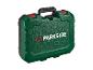 Mallette à outils verte avec poignée noire et fermoirs rouges