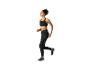 Femme courant en vêtements de sport Crivit.