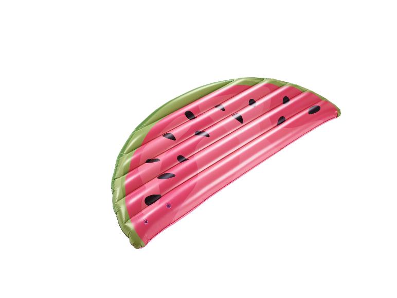 Matelas gonflable pastèque pour la piscine.