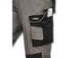 Pantalon de travail gris avec logo Parkside et une poche.