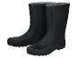 Une paire de bottes de pluie noires avec une doublure intérieure grise, vues d'un angle légèrement élevé.