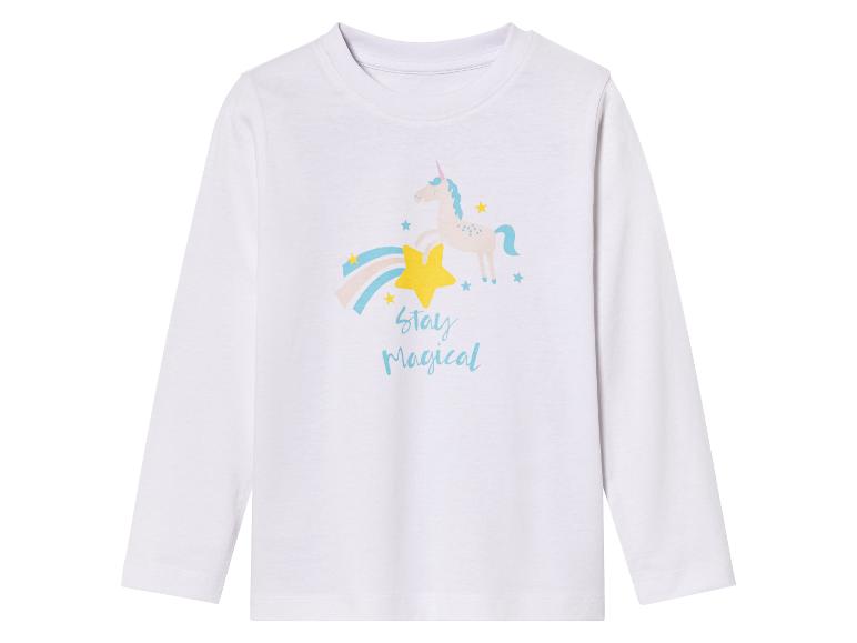 T-shirt blanc à manches longues avec un arc-en-ciel, une étoile et une licorne avec le texte 'Stay magical'.