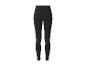 Leggings noirs ajustés pour le sport.