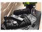 Tondeuse cheveux et barbe premium CIEN BEAUTY avec accessoires sur une serviette.