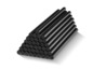 Une pile de tiges rondes noires.