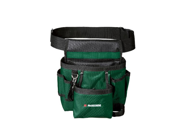 Ceinture porte-outils verte avec poches et boucle noire.