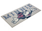 Un tapis gris avec Minnie Mouse.
