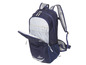 Un sac à dos bleu ouvert de Crivit avec plusieurs poches.