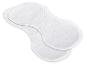 Deux semelles intérieures blanches et texturées pour chaussures sur fond blanc.