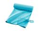 Serviette de sport Crivit bleue, microfibre, compacte.