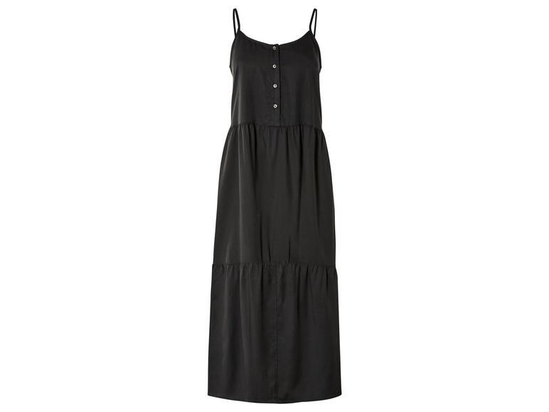 Une robe maxi noire à fines bretelles.